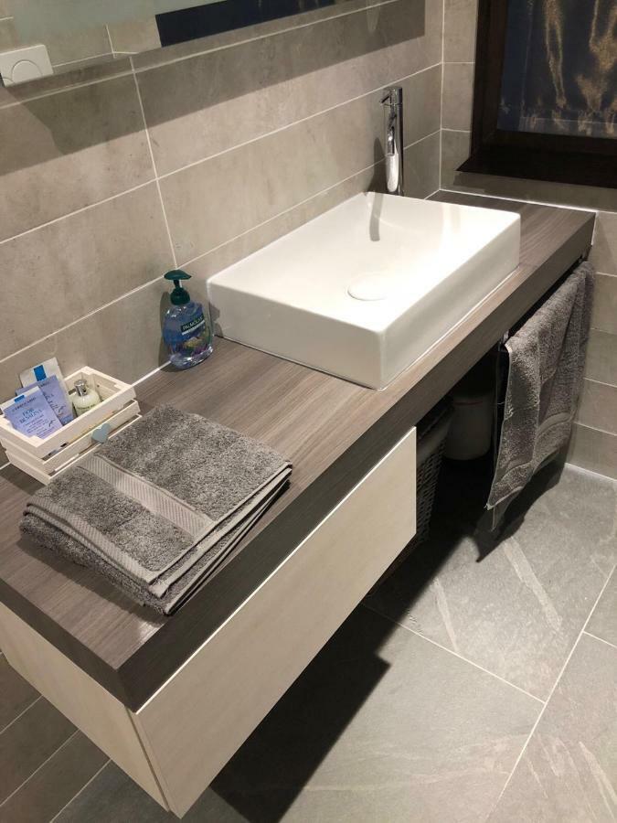 Venetian Aesthetic Apartment Mestre Buitenkant foto